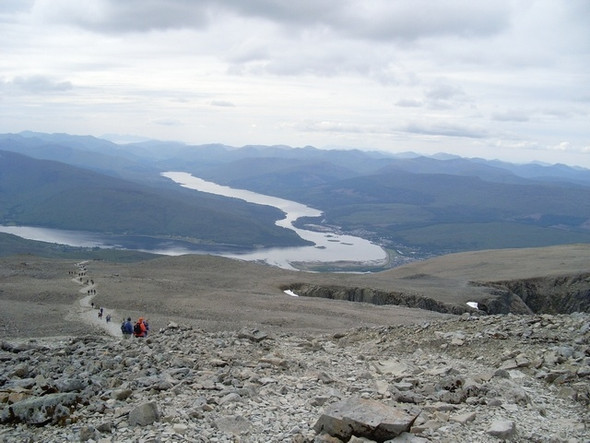Photo 6"x4" The path to the Ben Ben Nevis c2008