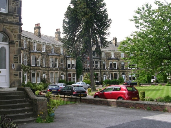 Photo 6"x4" Royal Crescent Harrogate c2008