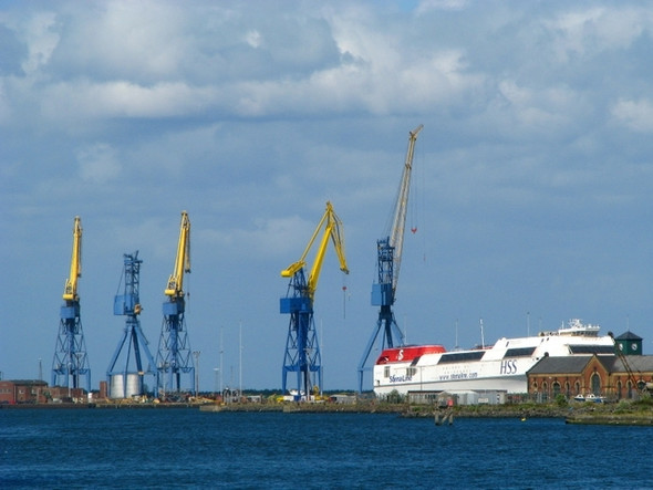 Photo 6"x4" Towards the Belfast Dry Dock Belfast c2008