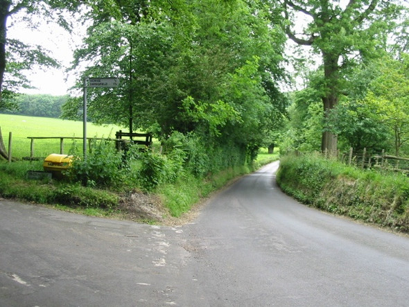Photo 6"x4" View along road towards Mounts Court Farm Ridge Row c2008