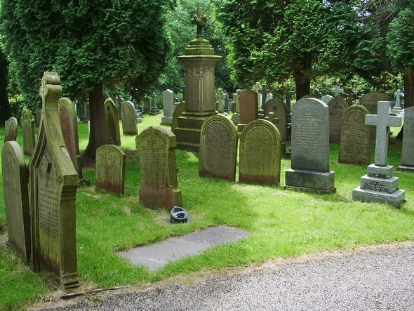 Photo 6"x4" The Parish Church of Broughton St John the Baptist, Graveyard Broughton\/SD5235 c2008