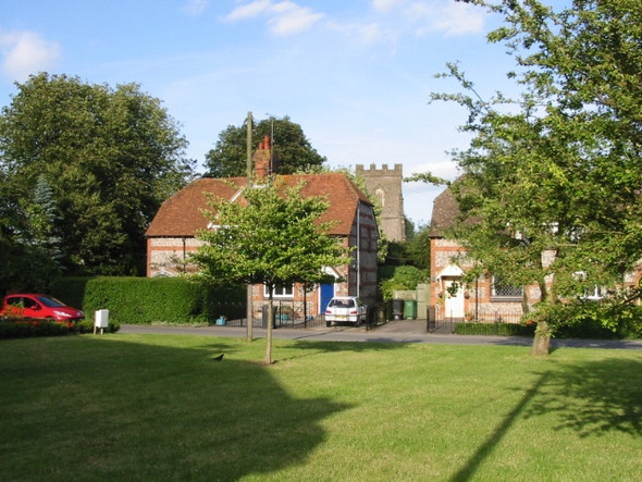 Photo 6"x4" The village green, Baydon Baydon c2008