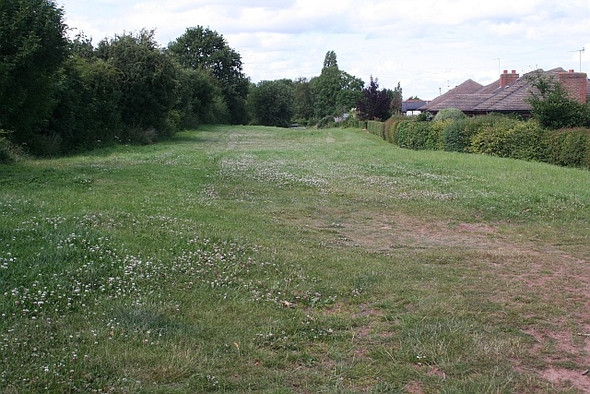 Photo 6"x4" Route of the old railway Great Malvern c2008