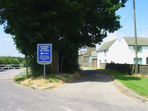 Photo 6"x4" Fernfield Farm and access road to the A260 Hawkinge c2008