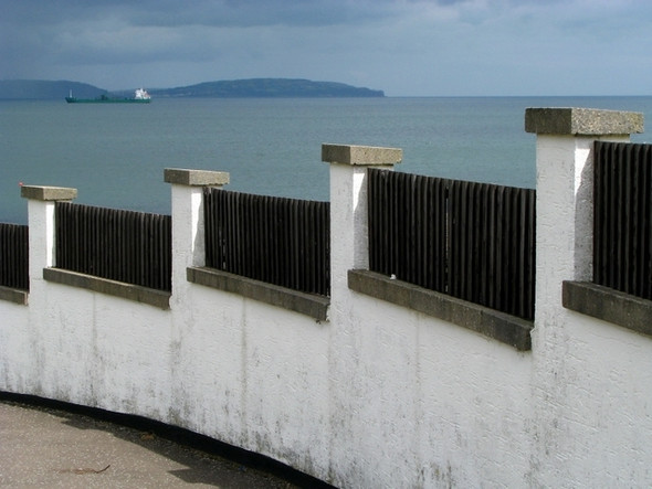 Photo 6"x4" Wall and fence, Brompton Road, Bangor Bangor\/J5081 c2008