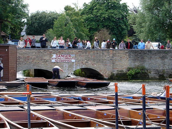 Photo 6"x4" Punts and peeps on the Cam Cambridge\/TL4658 c2008
