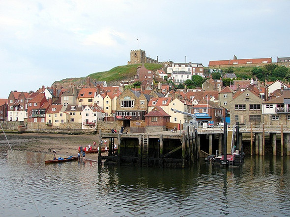 Photo 6"x4" A view across the Esk at Whitby Whitby\/NZ8910 c2006