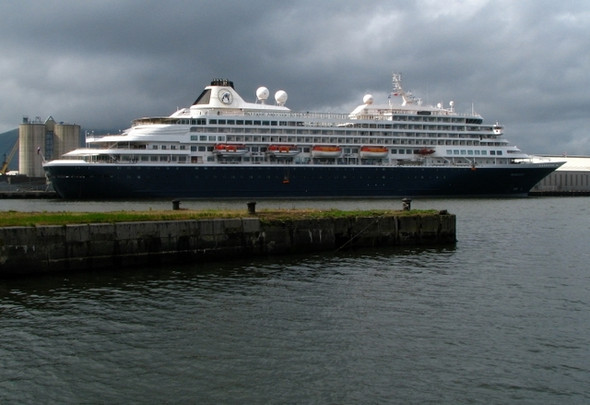 Photo 6"x4" Cruise ship 'Prinsendam' at Belfast Belfast c2008