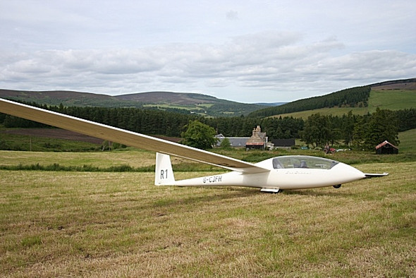 Photo 6"x4" Out Landing Glenlivet c2008