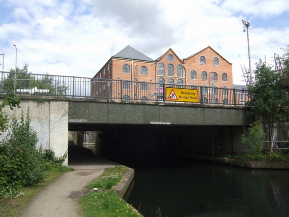 Photo 6"x4" Walsall Branch Canal - Wolverhampton Road Bridge Walsall c2008