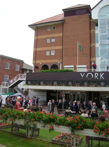 Photo 6"x4" John Smith's Day York\/SE5951 c2008