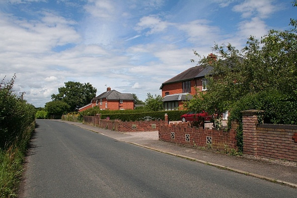 Photo 6"x4" Agricultural workers' cottages, Hall Green Great Malvern c2008