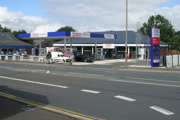 Photo 6"x4" Tesco Express - Wakefield Road Huddersfield c2008