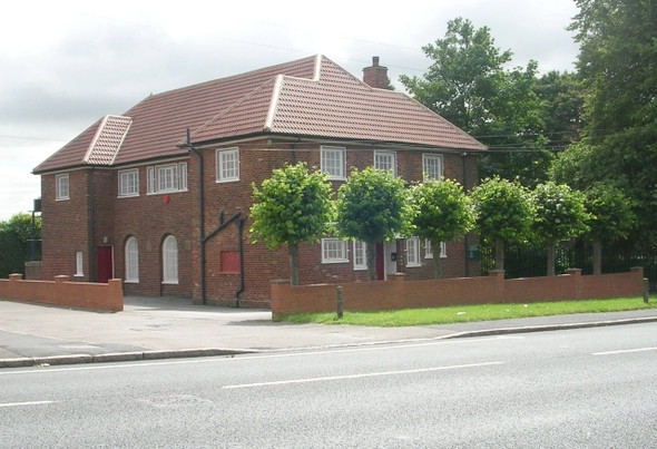 Photo 6"x4" Seacroft Village Hall - York Road Parklands\/SE3535 c2008