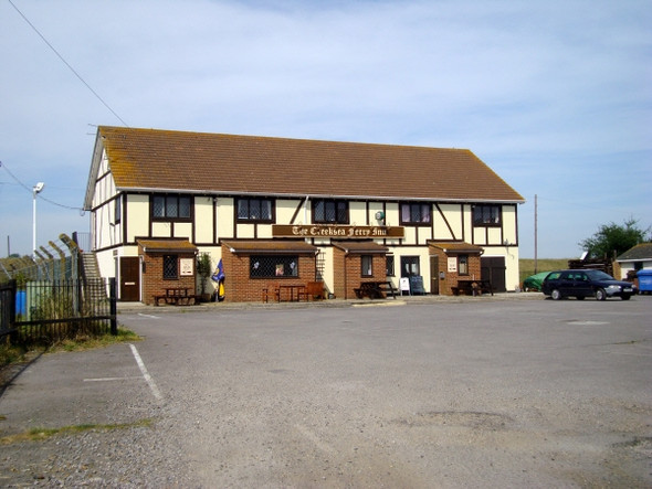 Photo 6"x4" Creeksea Ferry public house Burnham-On-Crouch c2008