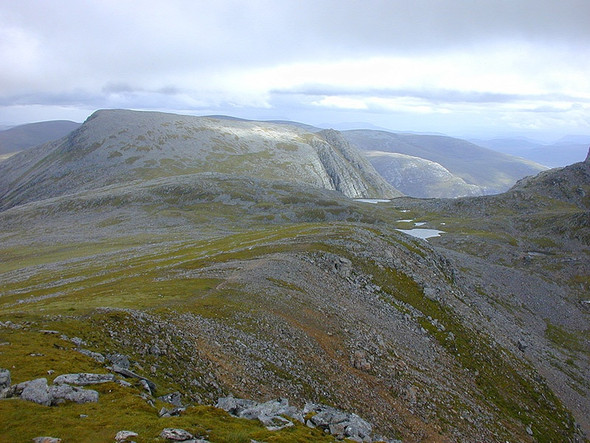 Photo 6"x4" The south east ridge of Meall nan Ceapraichean Meall nan Ceapraichean c2002