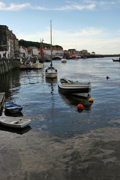 Photo 6"x4" The River Esk, Whitby Whitby\/NZ8910 c2008