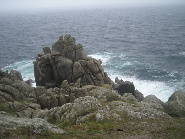 Photo 6"x4" Sculptured rocks at Gwennap Head Porthgwarra c2008