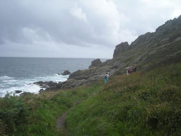 Photo 6"x4" Walkers on the South West Coastal Footpath Penberth\/SW4022 c2008