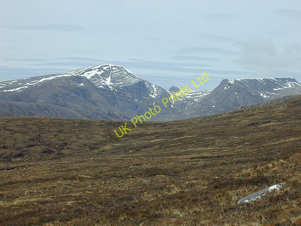 Photo 6"x4" Western slopes of Am Faochagach Allt na h-Uidhe c2002