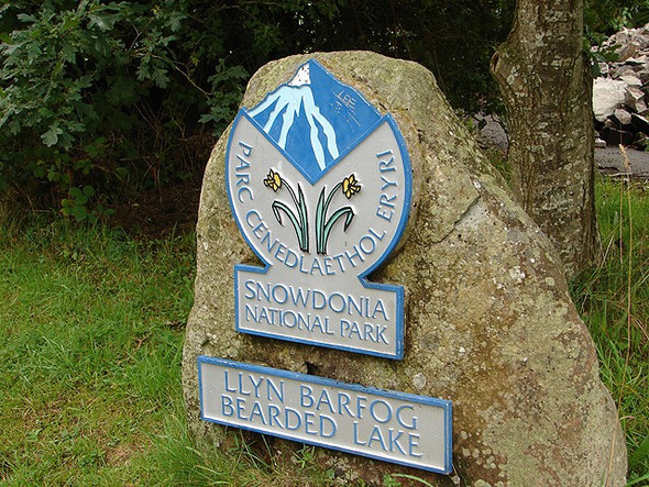 Photo 6"x4" Snowdonia National Park - The Bearded Lake Penhelig c2006