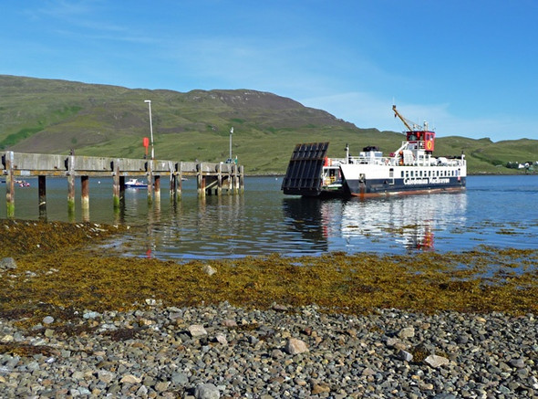 Photo 6"x4" Raasay Ferry Peinachorrain c2008