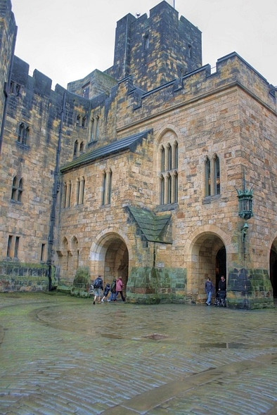Photo 6"x4" The Courtyard, Alnwick Castle Alnwick c2008