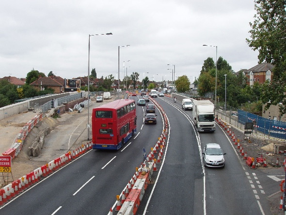 Photo 6"x4" Traffic redirected on temporary bridge Acton\/TQ2080 c2008