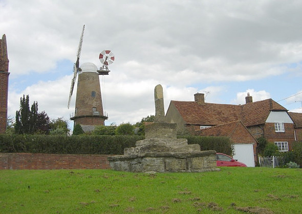 Photo 6"x4" Quainton windmill and cross Quainton c2008
