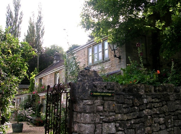 Photo 6"x4" Lock Cottage - Dundas Aqueduct Conkwell c2008