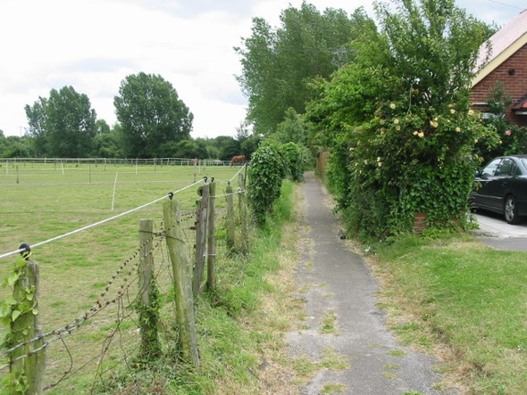Photo 6"x4" Footpath from Dover Road to the A258 Sandwich c2008
