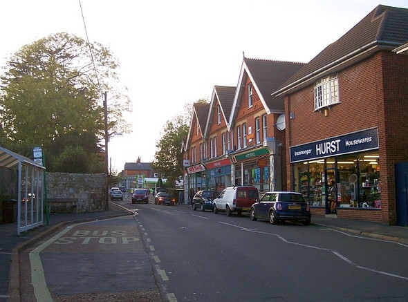 Photo 6"x4" School Green Lane, Freshwater Colwell\/SZ3287 c2005