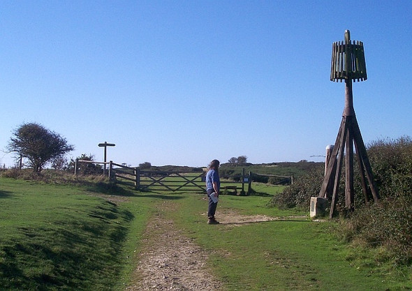 Photo 6"x4" Nodes Beacon replica Totland c2005