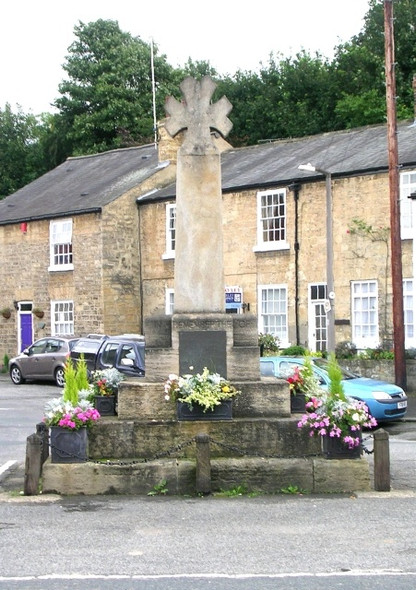 Photo 6"x4" Bramham War Memorial - Tenter Hill Bramham c2008
