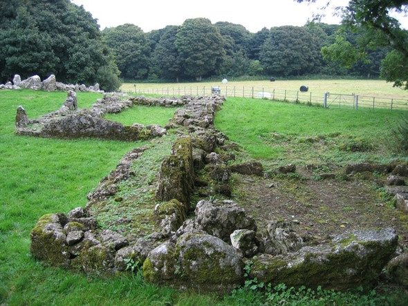 Photo 6"x4" The south wall of Din Lligwy Brynrefail\/SH4886 c2008