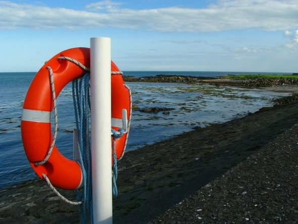 Photo 6"x4" Life buoy and shore, Donaghadee Donaghadee c2008