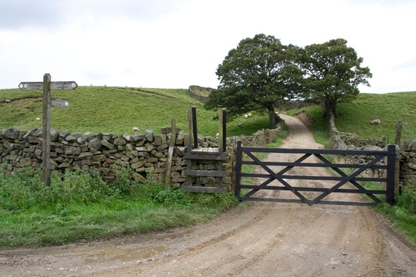 Photo 6"x4" Stile and track leading to Near Hardcastle Ashfold Side c2008