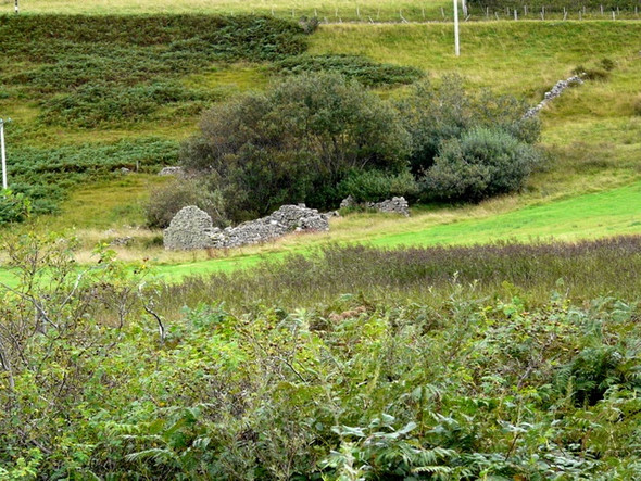 Photo 6"x4" Ruins near Achininver Achininver c2008