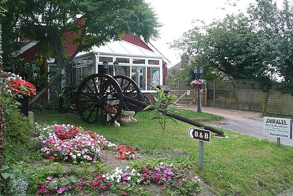 Photo 6"x4" B&B in Middle Winterslow Commo c2008