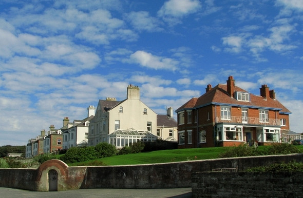 Photo 6"x4" Fine houses, Bangor Groomsport c2008