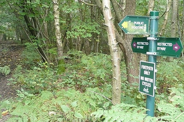 Photo 6"x4" Restricted byway at Little Hungerford Hermitage\/SU5173 c2008