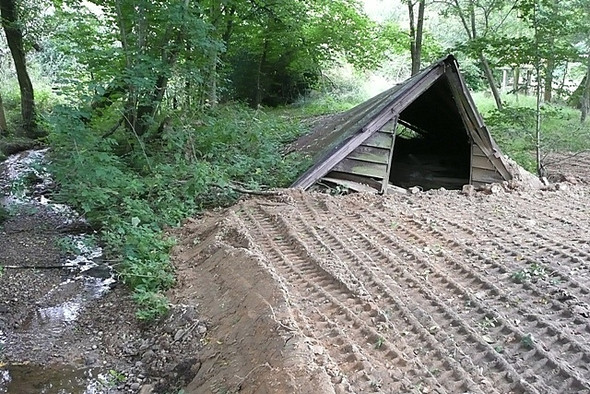 Photo 6"x4" Help, I'm sinking Bucklebury Alley c2008