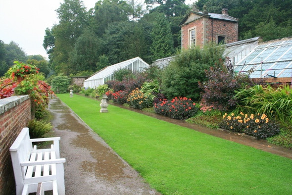 Photo 6"x4" A Wet Wallington Walled Garden Cambo\/NZ0285 c2008