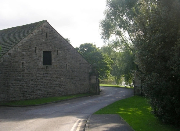 Photo 6"x4" Entrance to East Riddlesden Hall - Bradford Road Keighley c2008