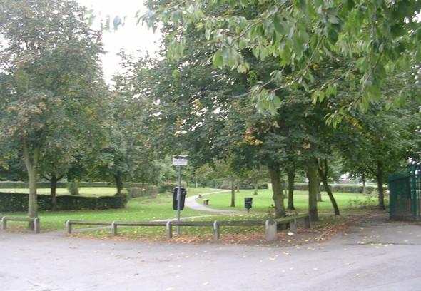 Photo 6"x4" Grange Park - Ledger Lane Carr Gate c2008