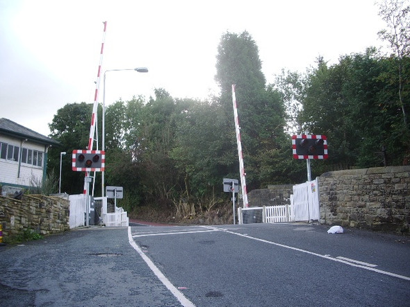 Photo 6"x4" Level crossing on Hufling Lane Burnley c2008