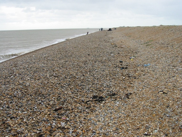 Photo 6"x4" View along the beach towards Deal Sandwich Bay Estate c2008