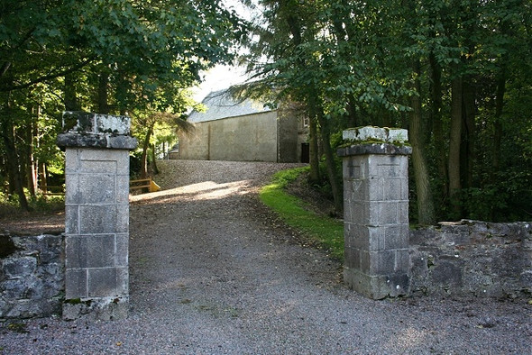 Photo 6"x4" Entrance to Grange Kirk Davoch of Grange c2008