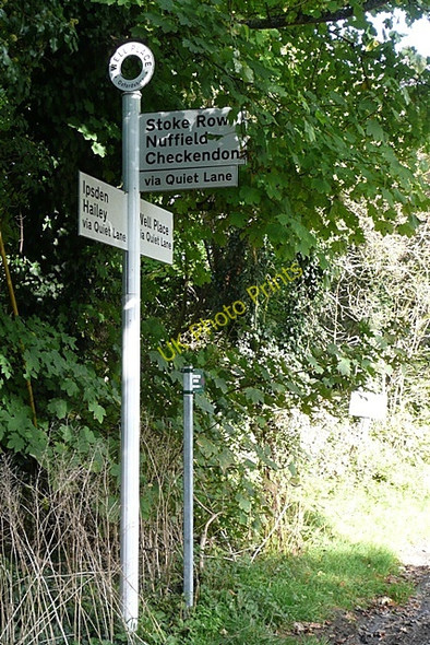 Photo 6"x4" All quiet at Well Place Hailey\/SU6485 c2008