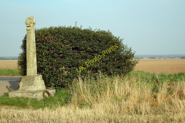Photo 6"x4" Lord Dacre's cross Towton c2008